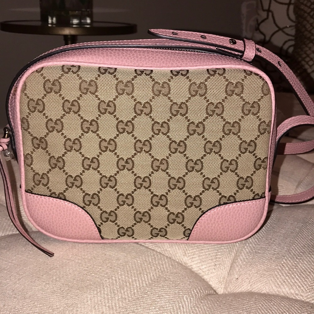 🛑SOLD🛑Gucci GG Crossbody bag